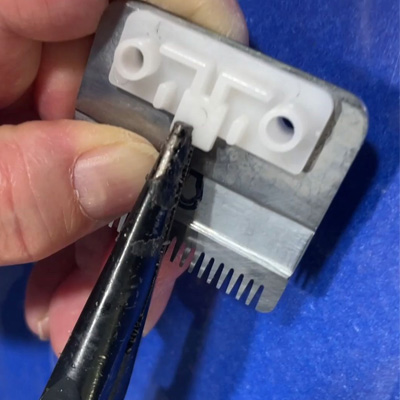 不锈钢粘接POM用什么胶水粘接牢固？